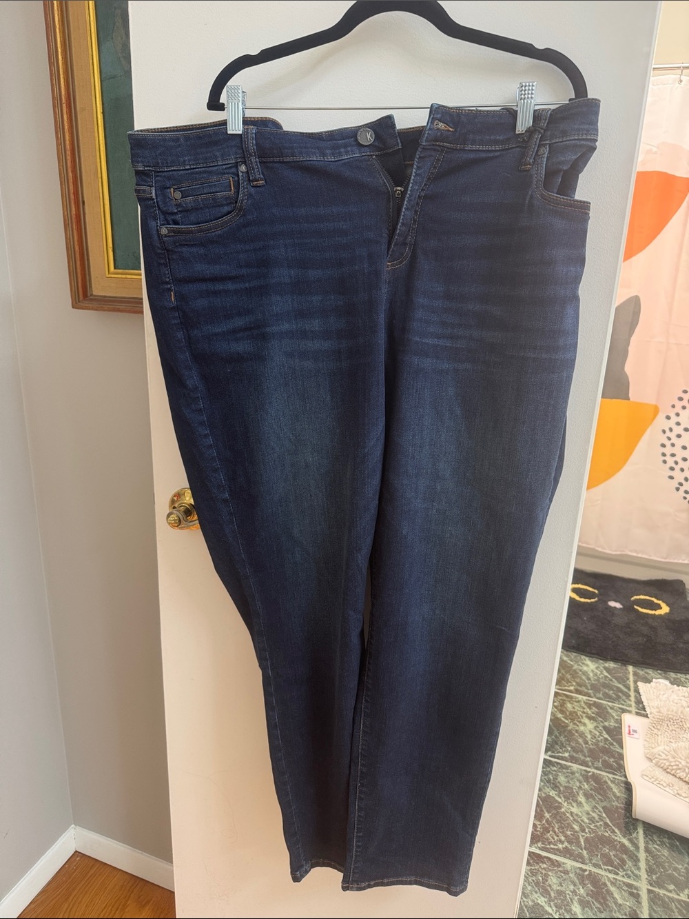 Kut from the Kloth Dark Blue Straight Leg Jeans